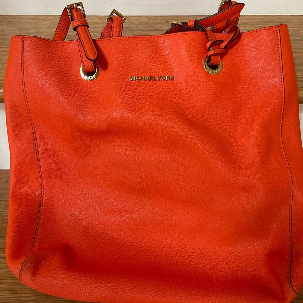 Lightly used Michael Kors tote